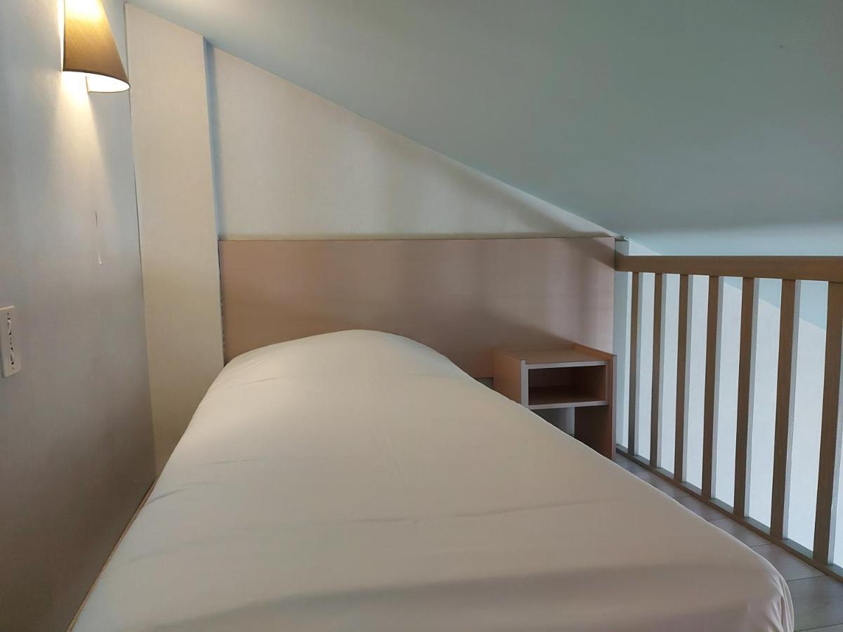 Logis Hotel Vannes Nord Le Clos Des Hortensias Locqueltas Экстерьер фото