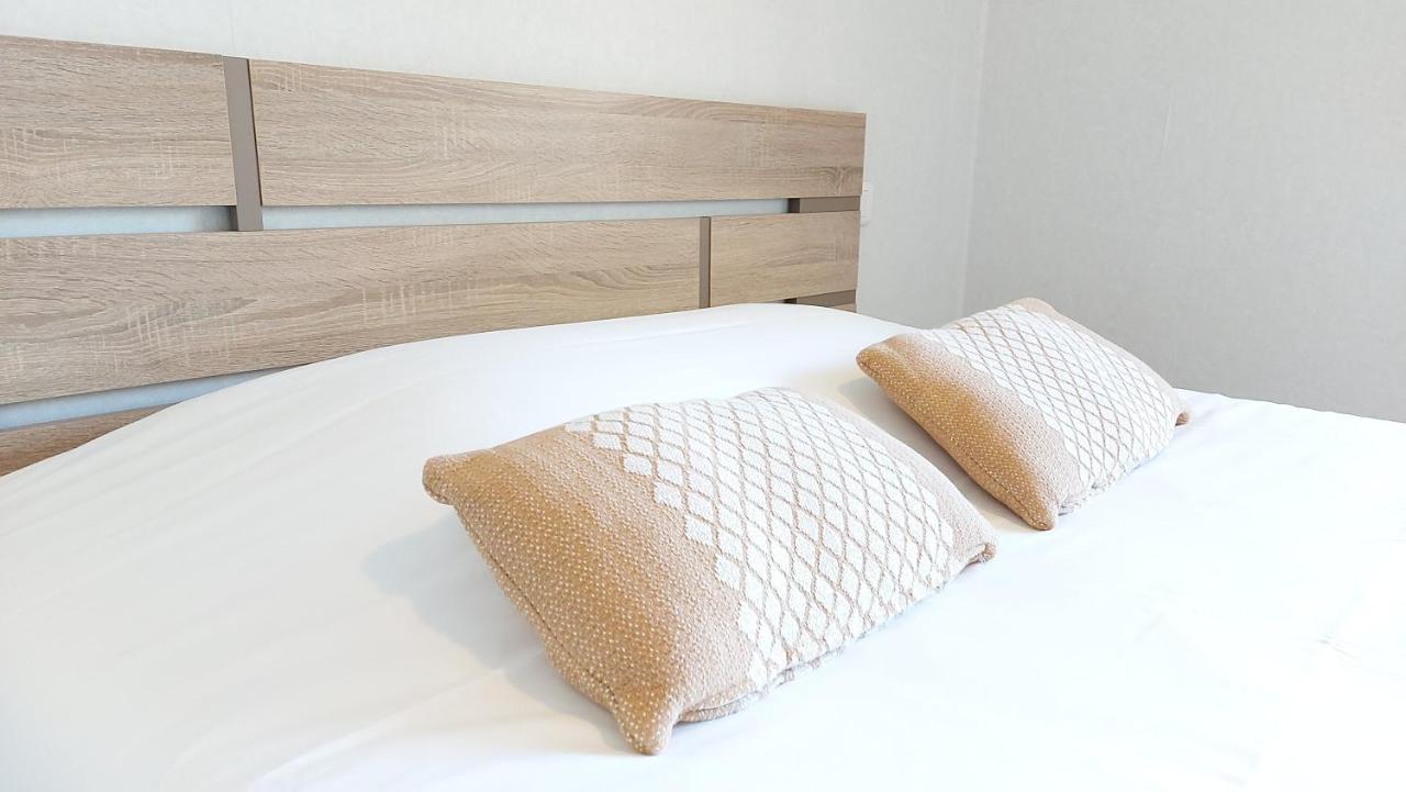 Logis Hotel Vannes Nord Le Clos Des Hortensias Locqueltas Экстерьер фото